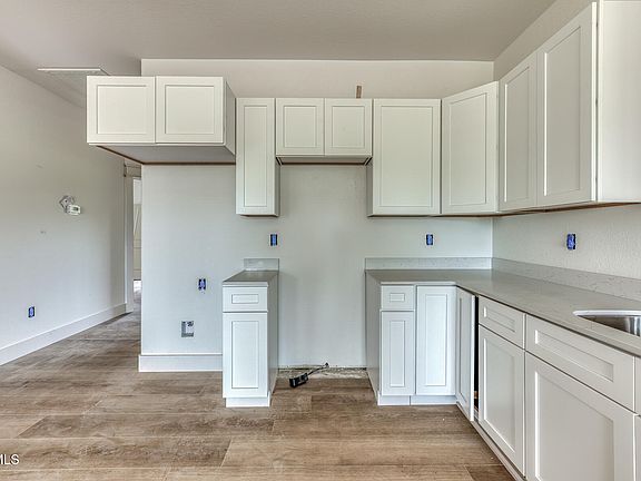 5th image of 6002 Ashlynn Oaks Private Dr