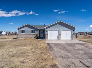 5855 Troyer Dr, Cheyenne, WY 82007