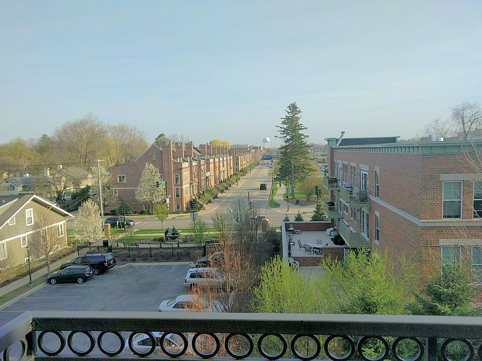 2nd image of 190 W Johnson St Unit 402
