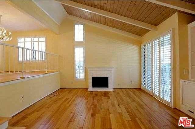 1st image of 11868 Moorpark St APT K