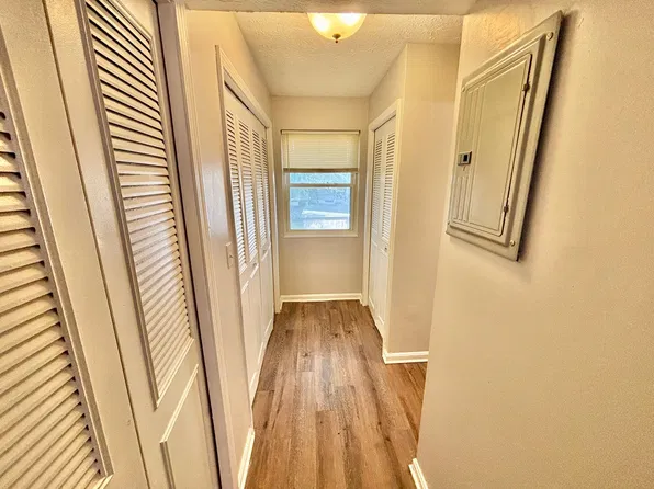 1221 S 3rd St APT 5, Louisville, KY 40203