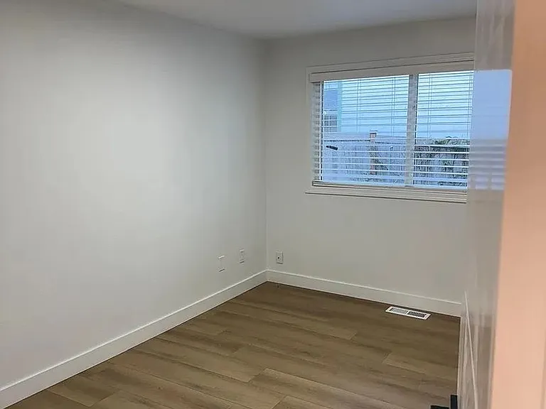 907 142nd Ave SE — Photo 19