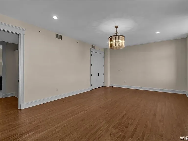 674 Main St #3 — Photo 28