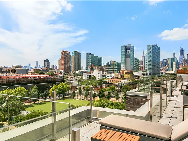 11-35 45th Ave #3H — Photo 6
