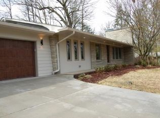 1203 Lester Harris Rd, Johnson City, TN 37601