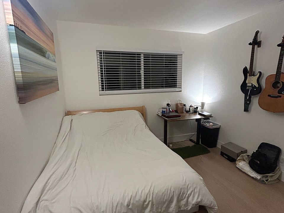 1st image of 2514 Treasure Dr
