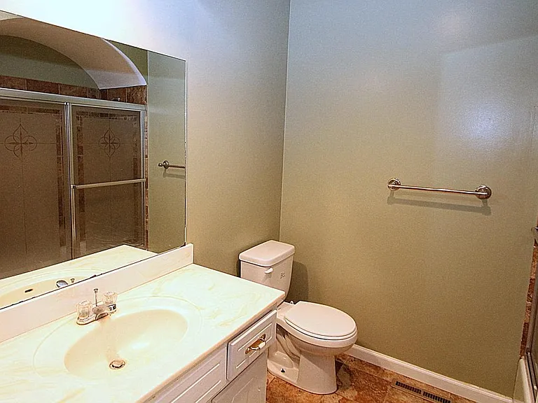 15211 Bemis St — Photo 12