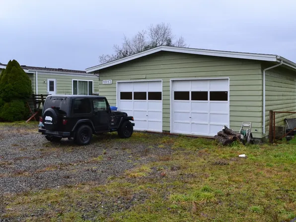1013 Old Pioneer Way NW, Orting, WA 98360