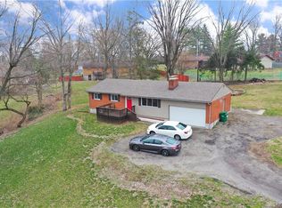 42 Pine Bluff Dr, Dayton, OH 45440