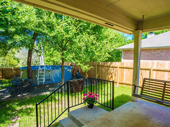 5th image of 1265 Haleys Way Dr