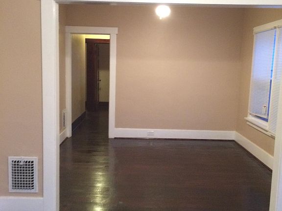 4th image of 41 Dakota St Floor 2