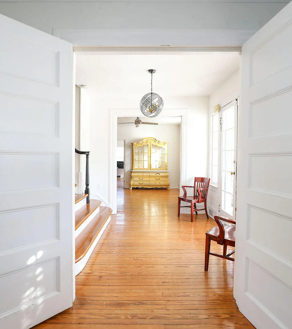 4 bed, 2891 sqft, $30,000 — Photo 4