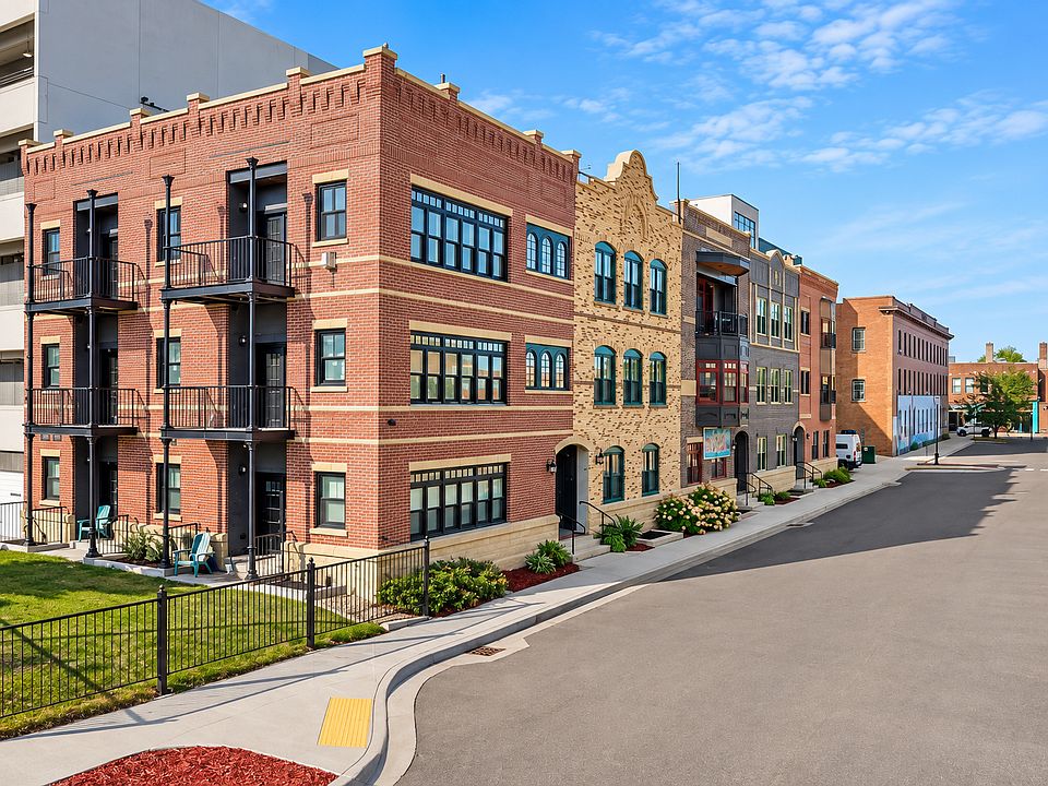 1st image of 412 5th St N Unit 508