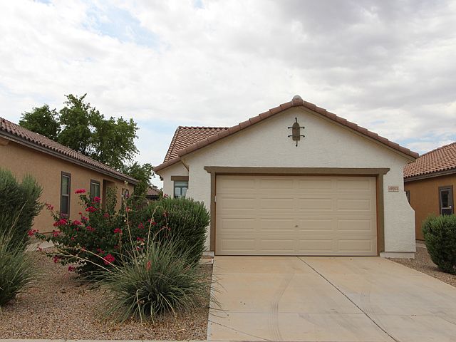 1st image of 40033 W Catherine Dr