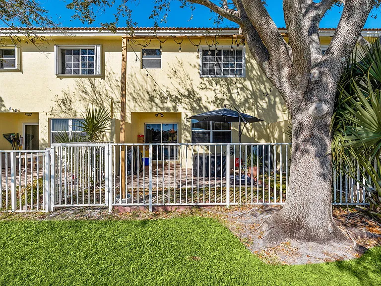 948 Imperial Lake Rd — Photo 33