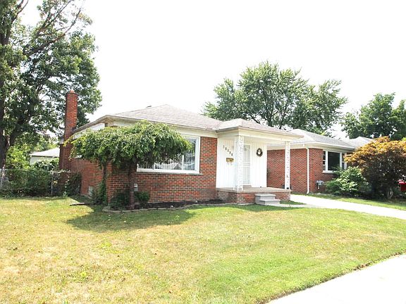 2nd image of 18098 Oak Ave