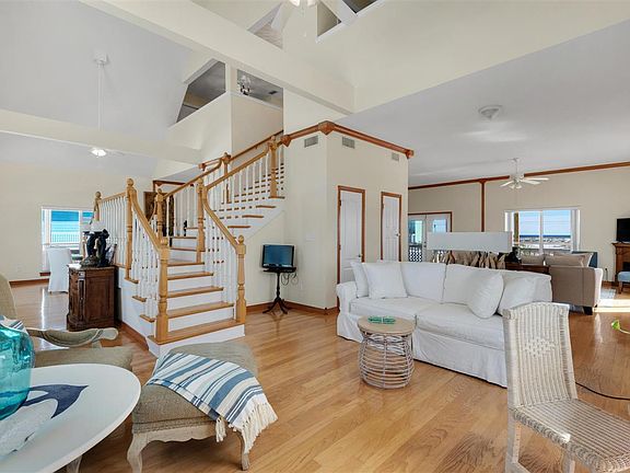 4th image of 7925 White Sands Blvd