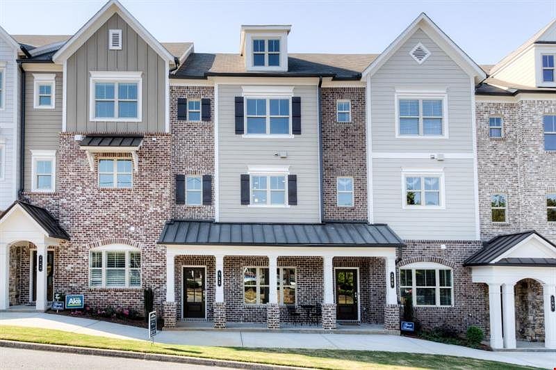 1st image of 111 Periwinkle Ln