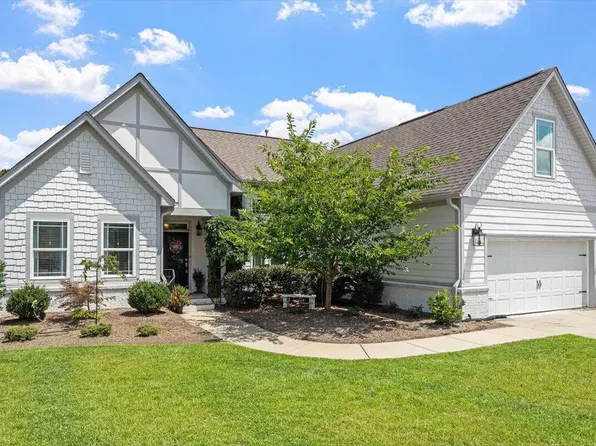 281 Rhoda Lilley Dr, Fuquay Varina, NC 27526