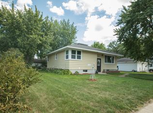 38801 6th Ave, North Branch, MN 55056