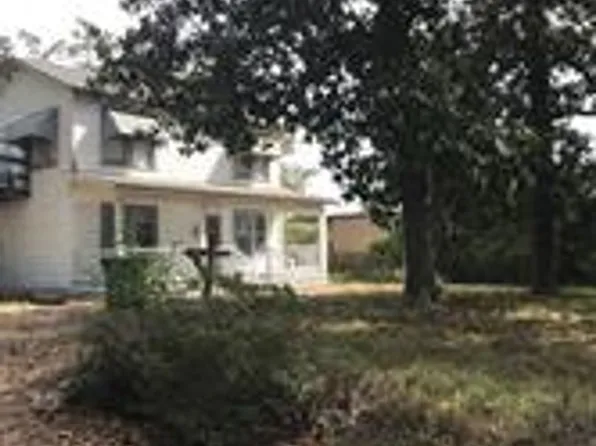 2909 Sam Houston Ave, Huntsville, TX 77340