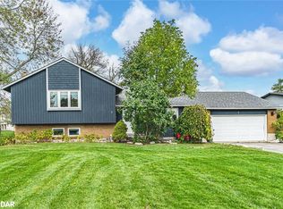 7 Sandlewood Trl, Ramara, ON L0K 1B0