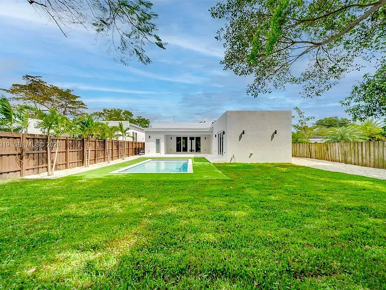 8990 N Miami Ave — Photo 58