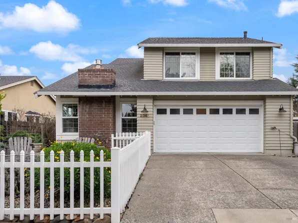 2346 Lakepark Drive, Napa, CA 94558