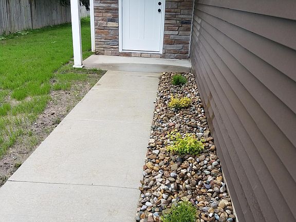 Private Entrance
