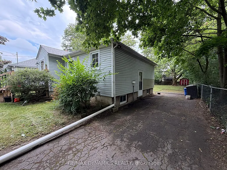26 Beamer Ave — Photo 2