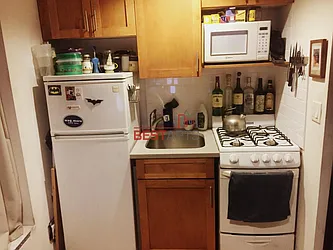 Rented by Best Apartments North Inc