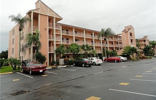 1st image of 7270 Ashford Pl APT 205