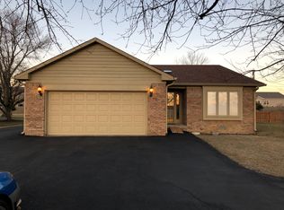1808 N County Road 900 E, Danville, IN 46123