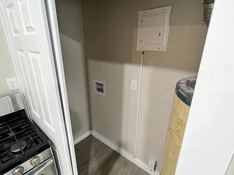 515 E North A St #B — Photo 7