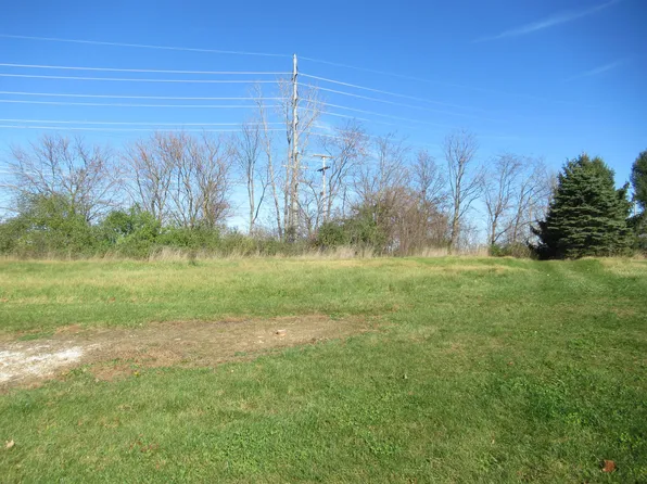 Catamaran Ct, Cassopolis, MI 49031