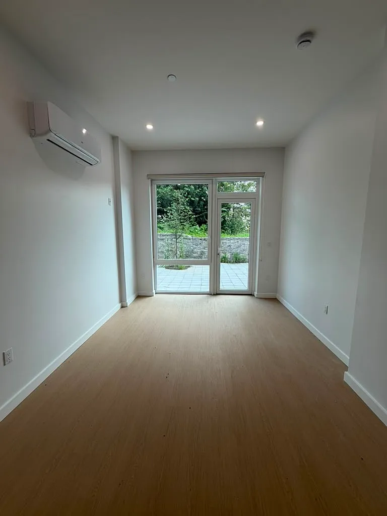1 bed, $2,450 — Photo 3