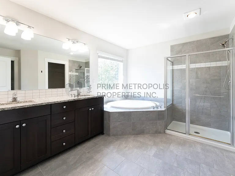 9648 15th St SE — Photo 11