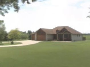 8870 S Morrice Rd, Morrice, MI 48857