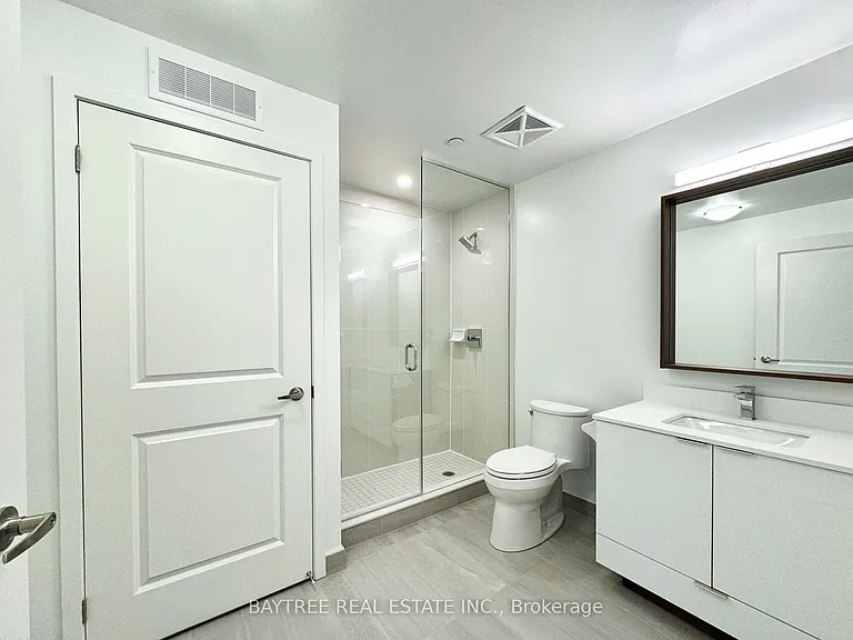 543 Richmond St W #523 — Photo 4