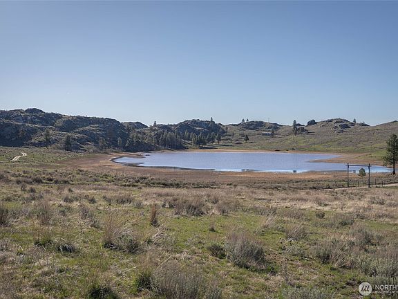 4th image of 223 Cameron Lake Loop #T
