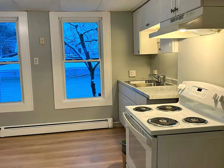 170 Cleaves St #3 — Photo 3