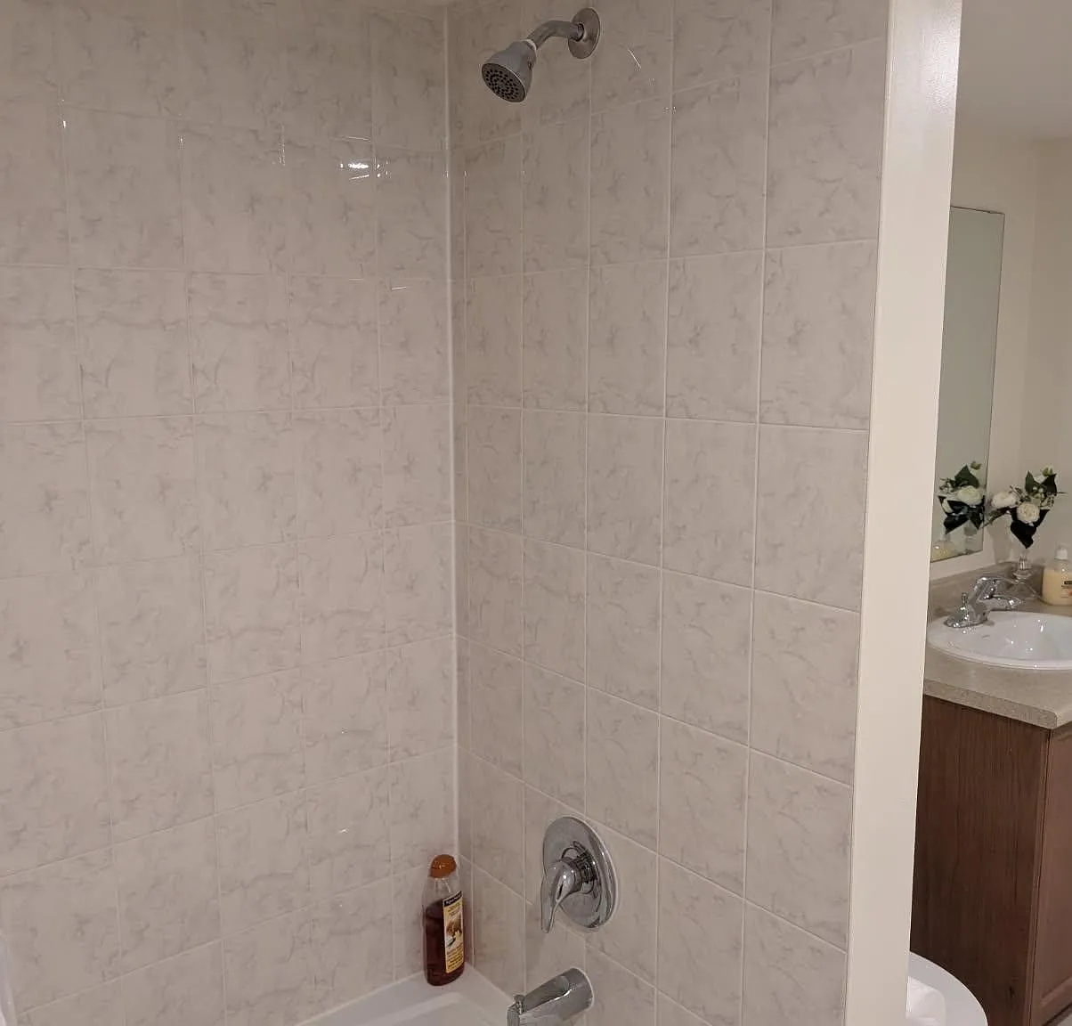 2 bed, $2,000 — Photo 2