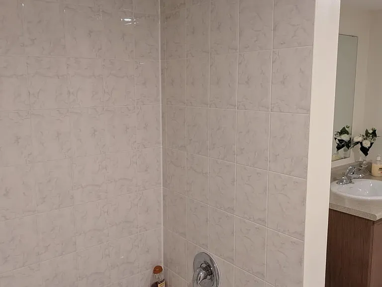1210 Jim Brewster Cir — Photo 2