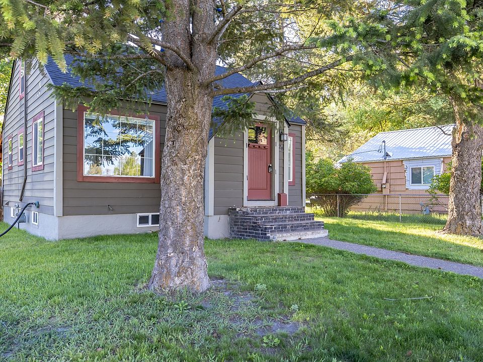 1st image of 28 Fir Ave