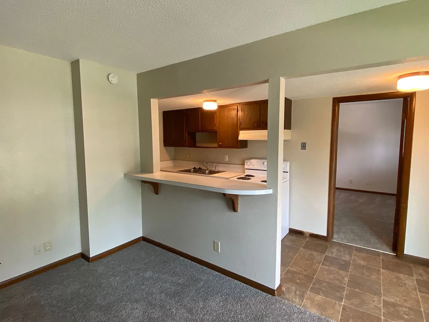795 4th Ave | Marion Apartments — Photo 3