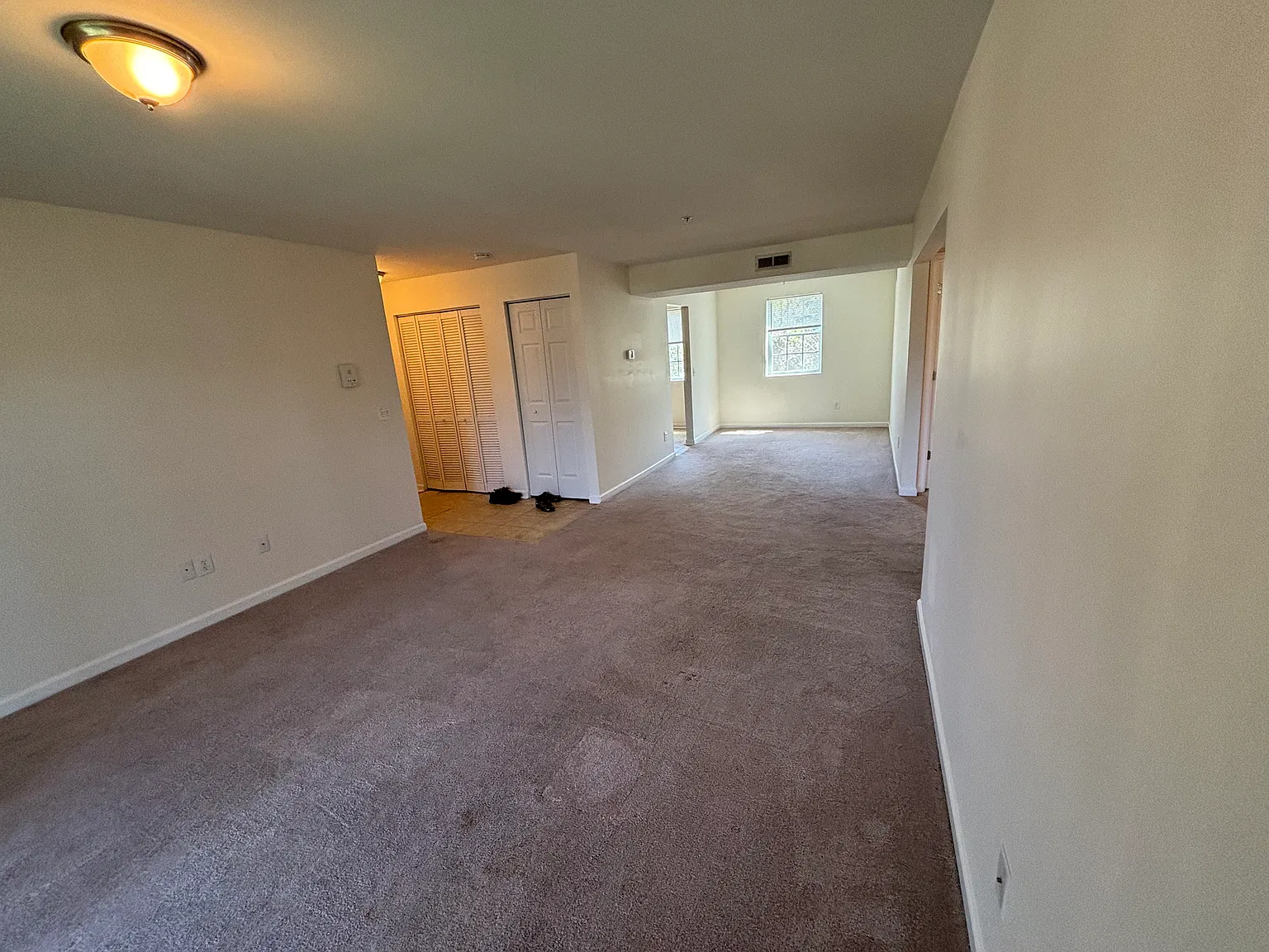 4008 Biddison Ln — Photo 3