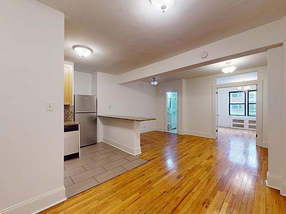 5th image of 163 W 17th St APT 3B