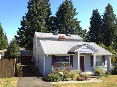 3216 NE 86th St, Seattle, WA, 98115