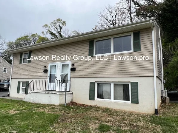 Suburban 739-741, 739-743 Suburban Ave SW, Roanoke, VA 24015