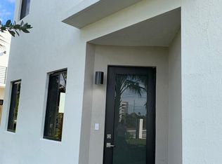 403 SW 91st Ct, Miami, FL 33174